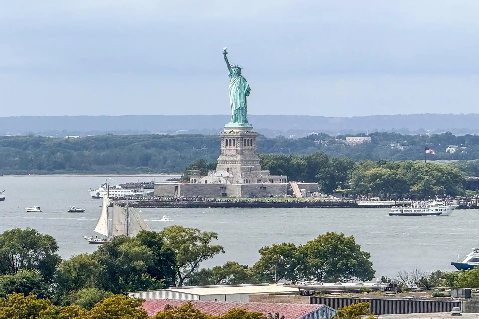 Pictures of NYC: A Visual Journey Through the City That Never Sleeps