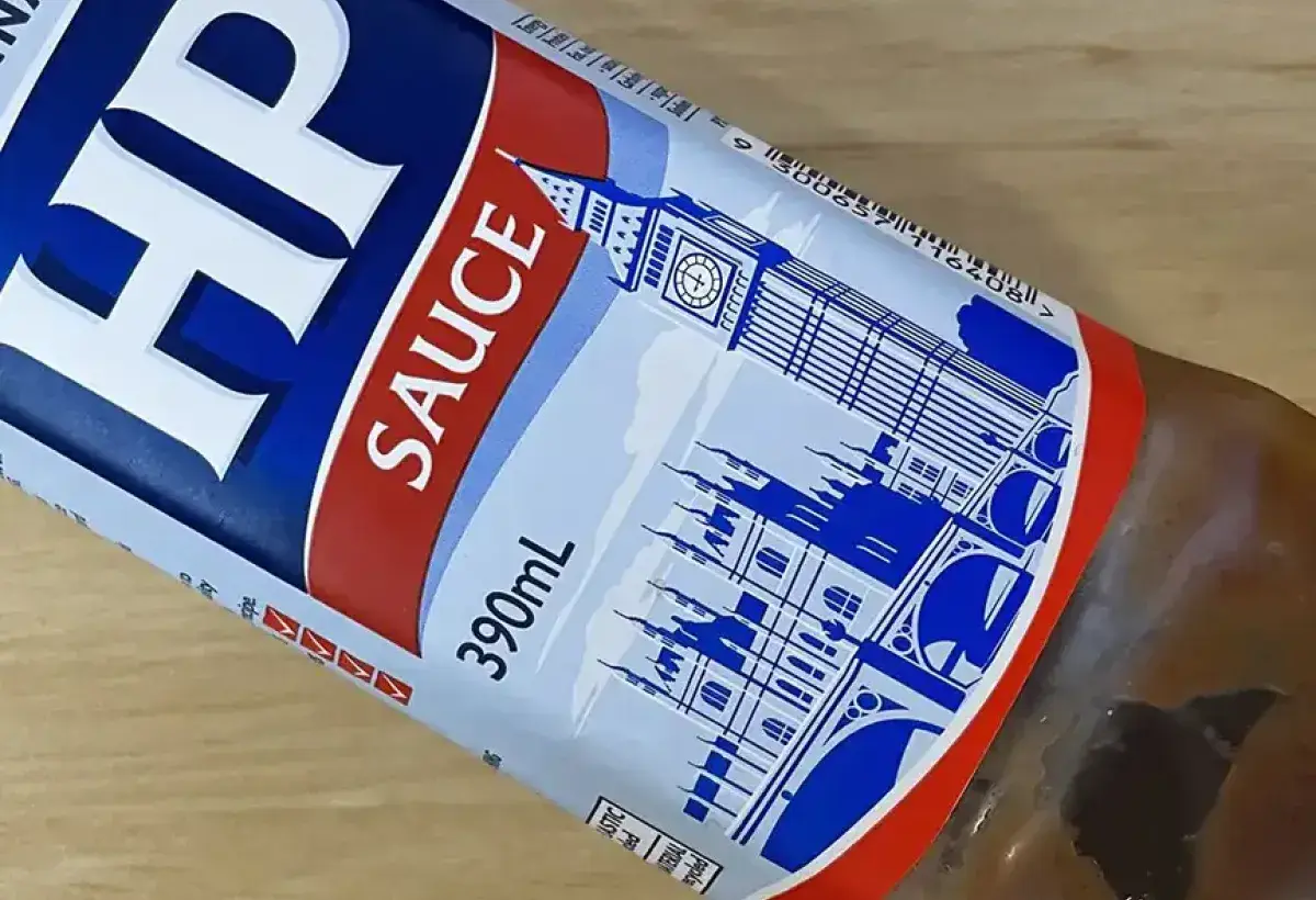 HP Sauce label featuring the Houses of Parliament