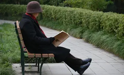 Morning routine - reading my paper at the park