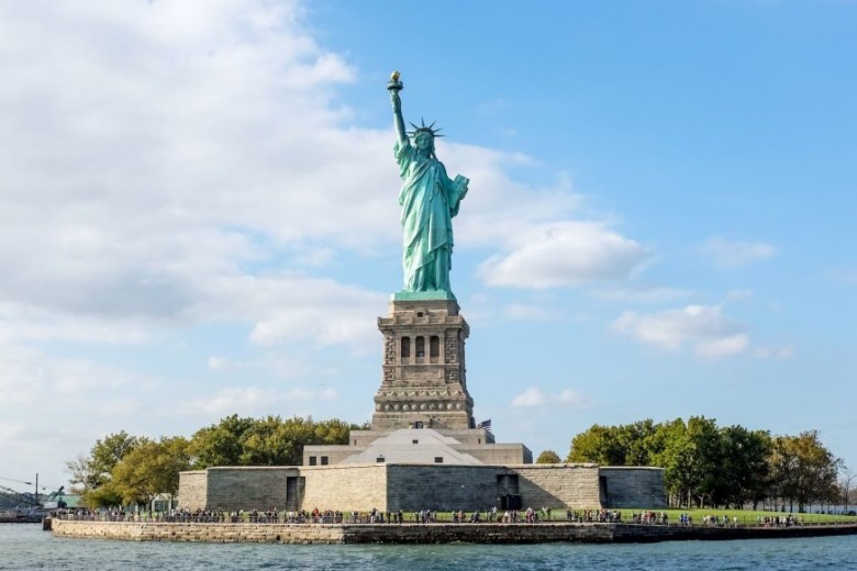 Where Statue of Liberty is located?