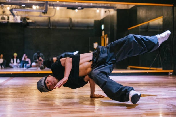 🎵 From Breakdancer to Hitmaker