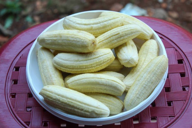 True or False: Bananas naturally contain tiny seeds inside