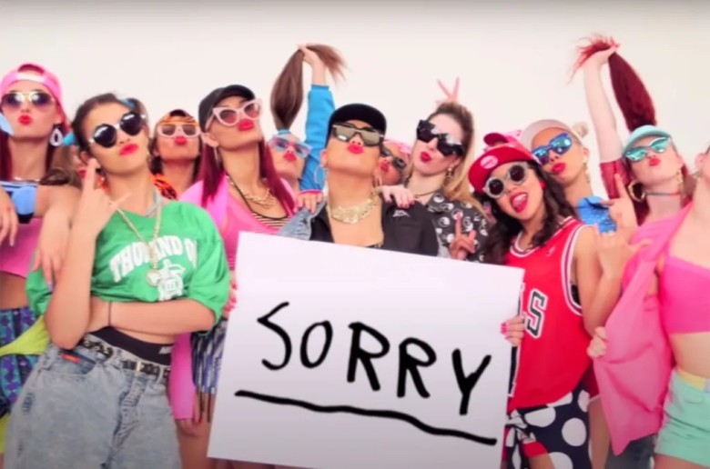 Who sang the 2015 hit “Sorry”?