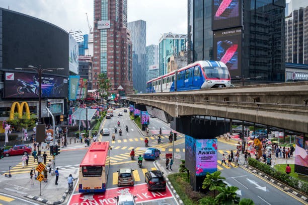 Malaysia 🇲🇾 – Modern Comfort Meets Exotic Flavor