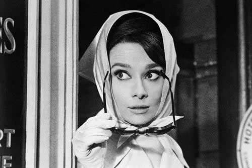 Hollywood glam made scarves iconic