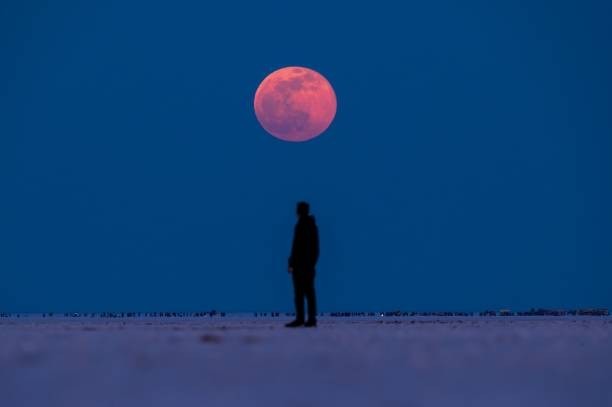 There’s only one type of full moon