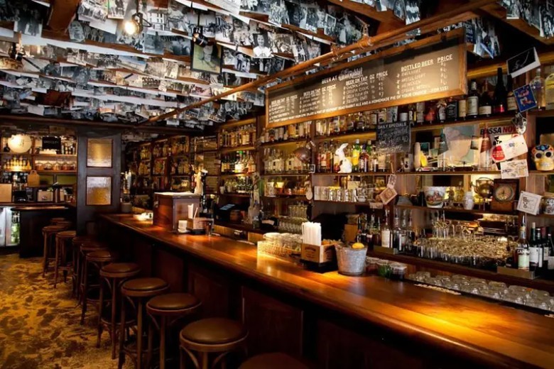 The Dead Rabbit, New York City, USA