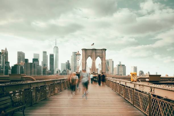Walk across the Brooklyn Bridge